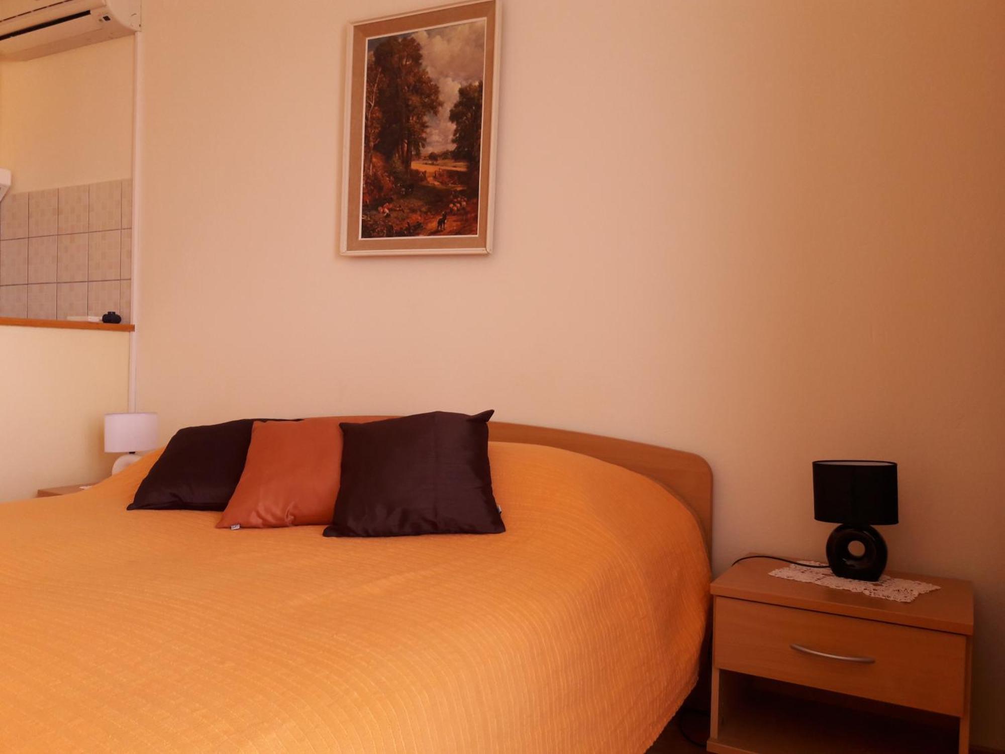 Guest House Jelsa イェルサ 部屋 写真