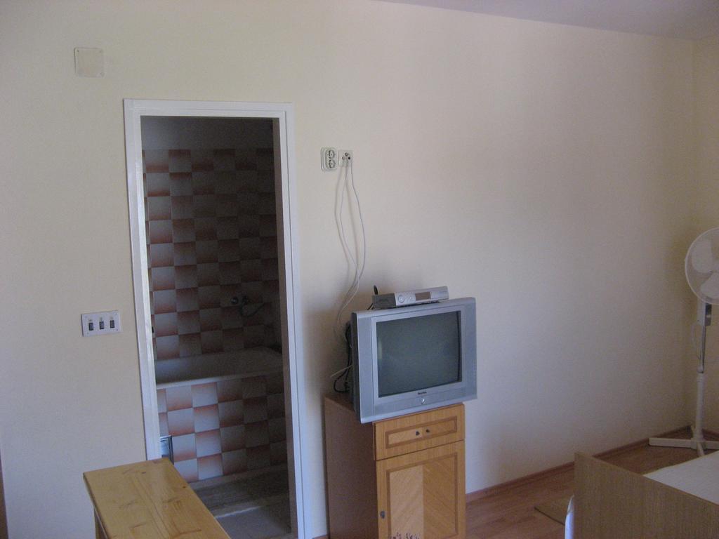 Guest House Jelsa イェルサ 部屋 写真